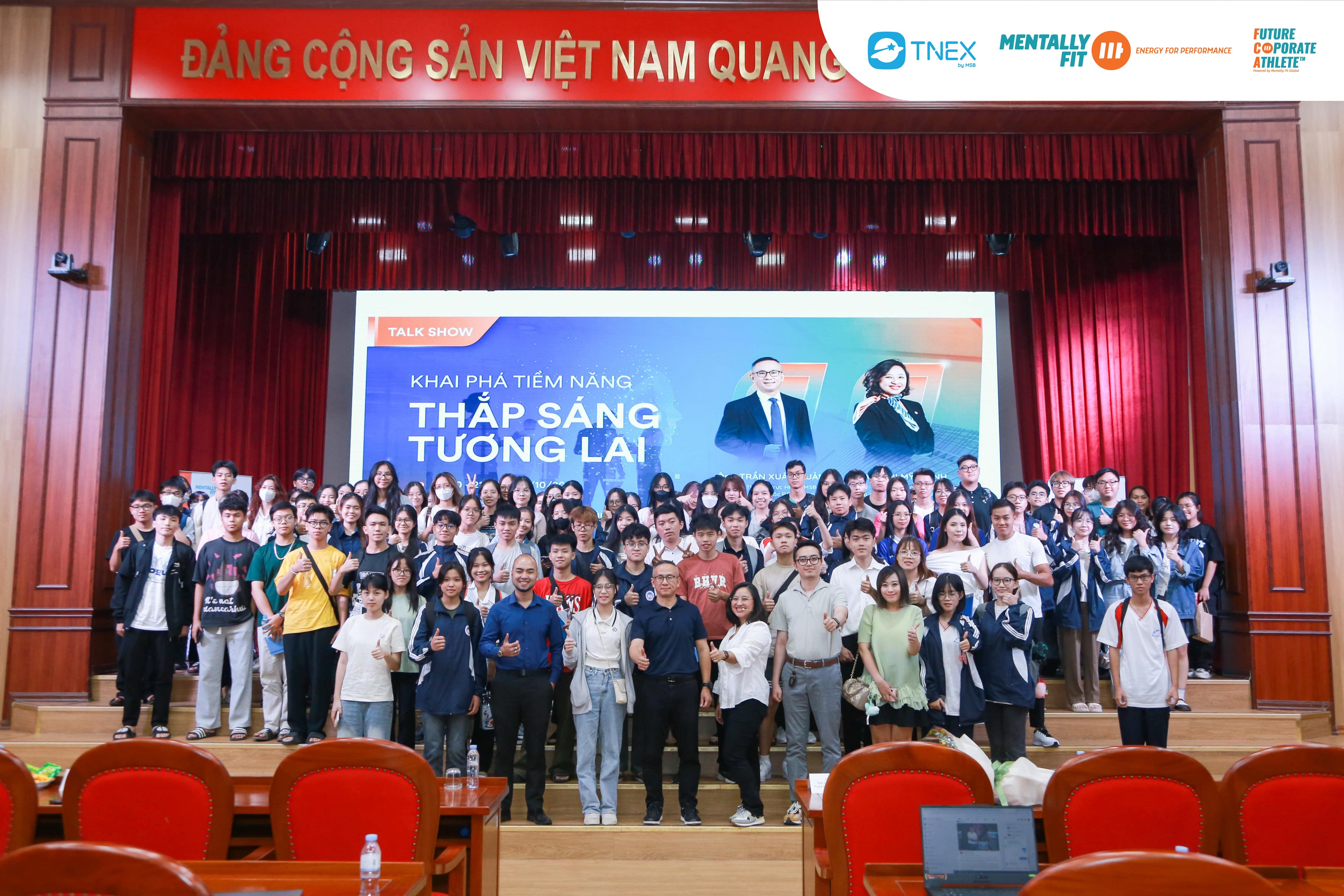 NHỮNG KHOẢNH KHẮC ĐÁNG NHỚ TẠI TALKSHOW “KHAI PHÁ TIỀM NĂNG – THẮP SÁNG TƯƠNG LAI” NHỮNG KHOẢNH KHẮC ĐÁNG NHỚ TẠI TALKSHOW “KHAI PHÁ TIỀM NĂNG – THẮP SÁNG TƯƠNG LAI”